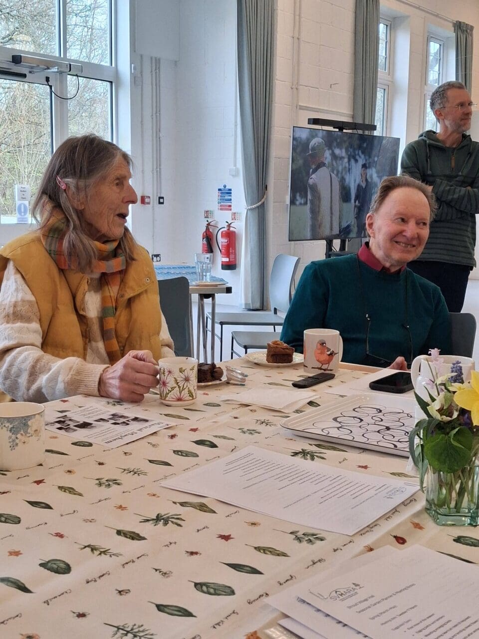 Local residents Judith and Ron chat to fellow guests